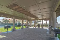 The Oasis of Orange Beach, formally named Phoenix West II, Beachfront Complex - Jacuzzi
