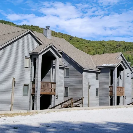 Ski, RIde, Walk On/Off Condo On Pico at Killington