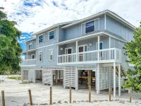 Gulf Front on an island,kayaks,tennis/pickleball SUP, 1 pet POOL IS CLOSED - Beach