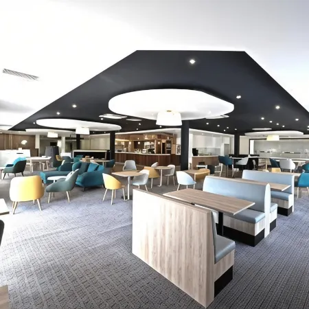 Holiday Inn Cardiff North M4 Jct 32 by IHG
