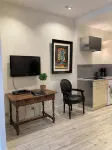La Maison des Cochers- appartement du rez de chaussée - Kondo