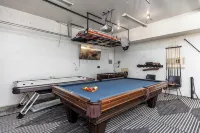 Ski in/Ski Out Cabin. 5 Bedrooms. 4 King Beds. Bunk Room. Fast WiFi. Sleeps 25+ - Balkoner