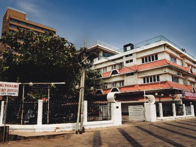 Sea Queen Hotel