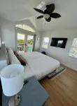 Stunning 4/3 w/ Heated Pool, Water View & Arcade! - 3성급