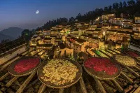 Huangling Shaiqiu Meisu (Huangling Scenic Area Branch) - Mountain view