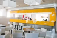 Hotel Leon & Spa - 酒吧