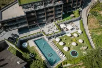 Molaris Lodge - 4-Star