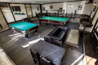 Oten Guest House - Ramah Hewan Peliharaan