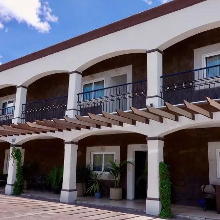 Hotel Rincon Real Suites