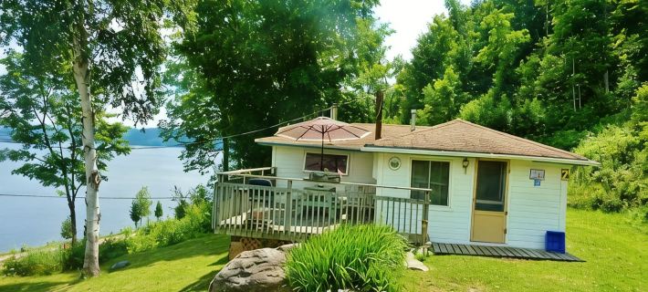 Silver Springs Cottage Resort Hotels in Haliburton County