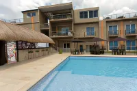Hotel Natural Hill's by H&R - Pools