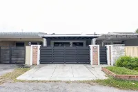 Yenny Cottage | WiFi | Canning | 2 parking|SmartTV by VCR - Villas
