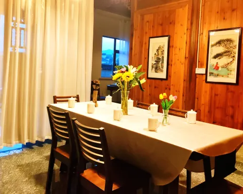 Yuanxiang Homestay Hongcun · Mountain View Courtyard Ruokailu Photos