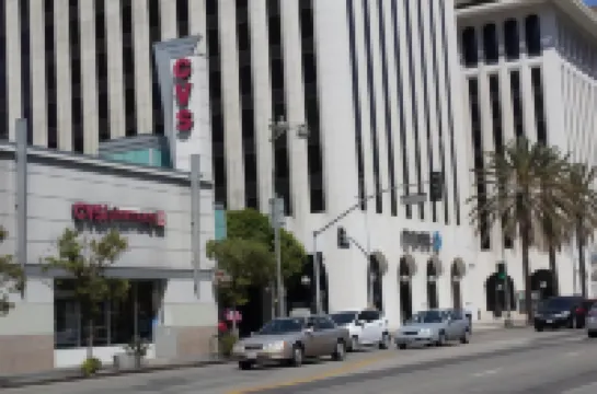 리브라 호텔 로스앤젤로스