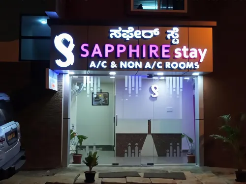 Sapphire Stay - Guest houses