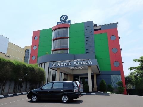 Townhouse OAK Hotel Fiducia Serpong Tangerang