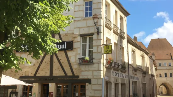 Logis - Hôtel & Restaurant du Tribunal