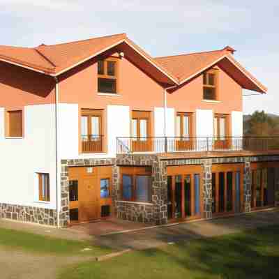 Mendi Alai Hotel Exterior