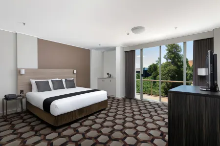 Rydges Canberra, an EVT hotel