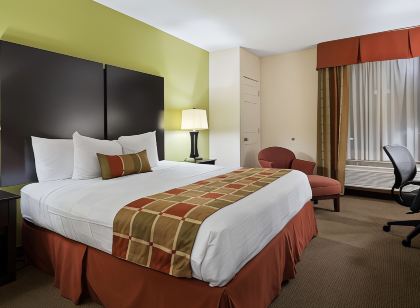 Best Western Plus Huntersville Inn  Suites Near Lake Norman