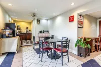 Econo Lodge فنادق في Berea