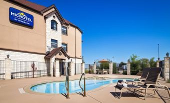 Microtel Inn & Suites by Wyndham Buda Austin South