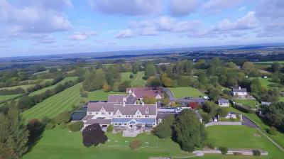 Cricklade House Hotel, Sure Hotel Collection by Best Western 住宿飯店
