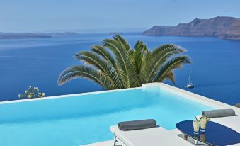 Katikies Villa Santorini - the Leading Hotels of the World