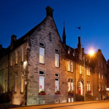 Leonardo Edinburgh City Отели рядом с достопримечательностью «Национальный музей Шотландии»