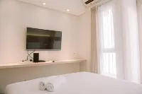 Homey and Warm Studio Amazana Serpong Apartment Hotels in North Serpong