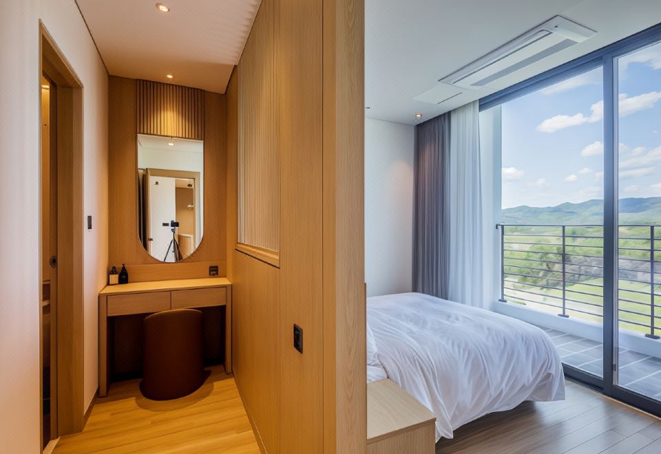 일라이트 호텔 주변 와인동굴