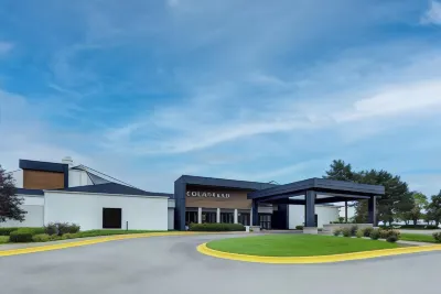 Courtyard Chicago Glenview/Northbrook Отели рядом с достопримечательностью «Басс Форест-Север»