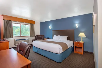 AmericInn by Wyndham Green Bay West