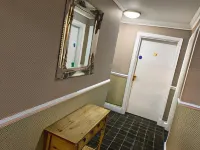 The Waverley Inn Hotels in Muir of Ord