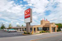 Econo Lodge Frederick I-70 Hotels near Fort Detrick