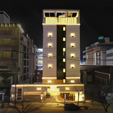 Londorner Hotel  New Port Yongwon