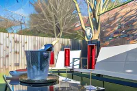 Homely North London Apartments Hendon Hotels in Barnet