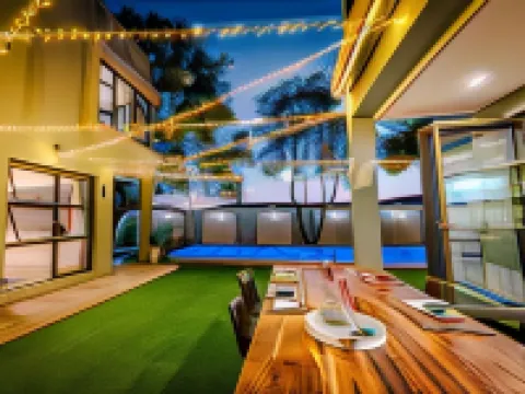 Little Forest Garden Retreat