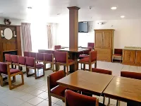 Motel 6 - Hesperia, CA - West Main Street - I-15