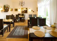 Hotel Pellmühle - breakfast