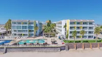 Hotel Playa Bonita Resort Các khách sạn gần Old Port
