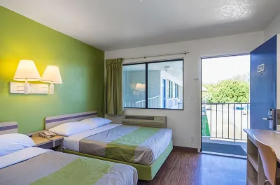 Bellmead, TX - Waco Hotels in Bellmead