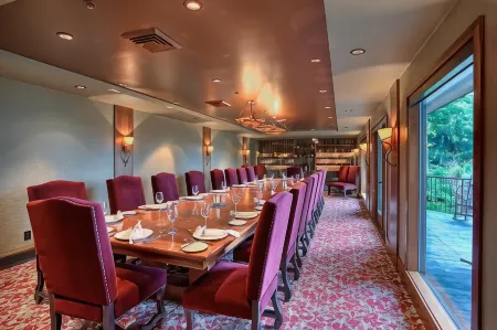 Salishan Coastal Lodge Отели в г. Линкольн Бич