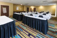 Fairfield Inn & Suites Detroit Chesterfield - Swimmingpools