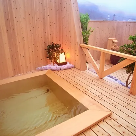 Petit Hotel Yubara Resort