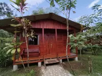 Cabañas Los Laguitos Rio Celeste