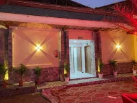 JJ Lawns And Resort Hôtels à : Anora Kala