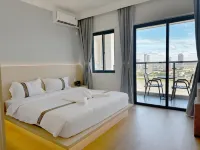 X One Hotel