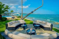 Velero Beach Resort فنادق في كباريت