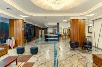 Carillon Plaza Hotel - parkir